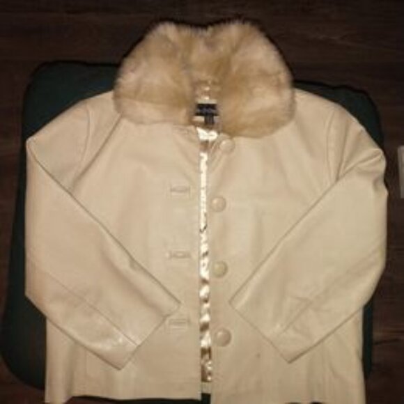 Le Chateau Leather Jacket in Pale Beige with Faux Fur Collar - Picture 1 of 3